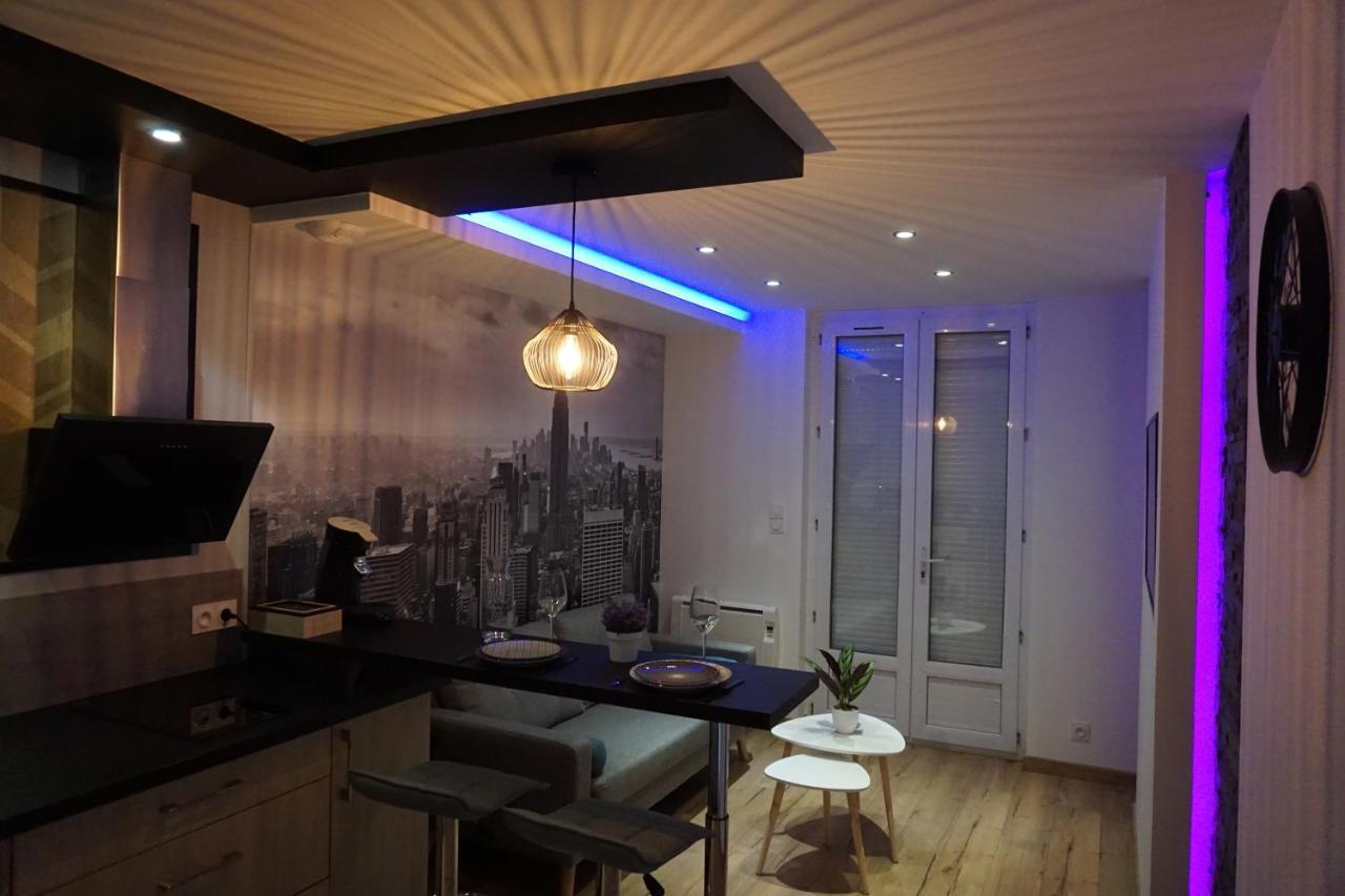 Appart Chic & Moderne Avec Balcon La Roche-sur-Yon Ngoại thất bức ảnh