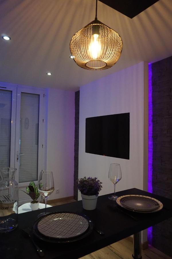 Appart Chic & Moderne Avec Balcon La Roche-sur-Yon Ngoại thất bức ảnh