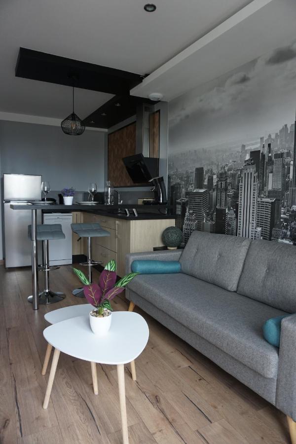 Appart Chic & Moderne Avec Balcon La Roche-sur-Yon Ngoại thất bức ảnh